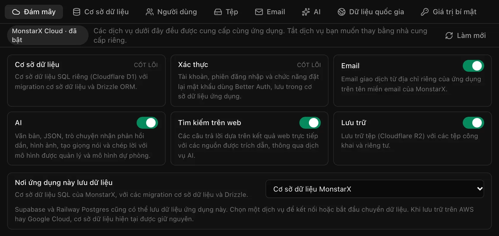 Mục Đám mây trong tab Dịch vụ đám mây: Cơ sở dữ liệu và Xác thực được đánh dấu cốt lõi, cùng công tắc bật/tắt cho Email, AI, Tìm kiếm trên web và Lưu trữ