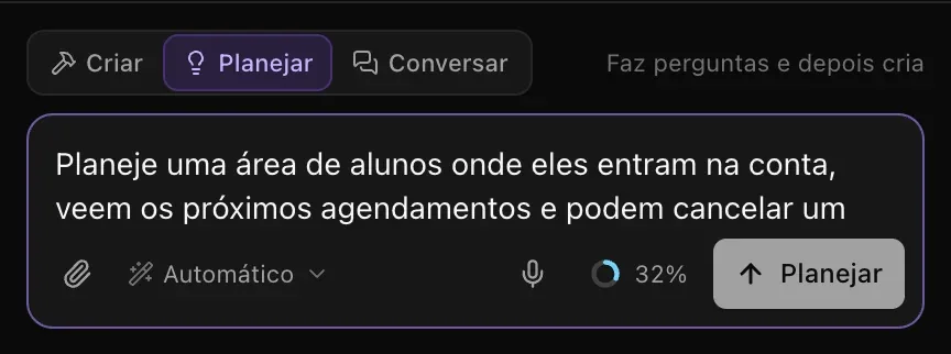 O seletor de modo com Planejar selecionado, a dica Faz perguntas e depois cria e um botão Planejar no lugar de Enviar