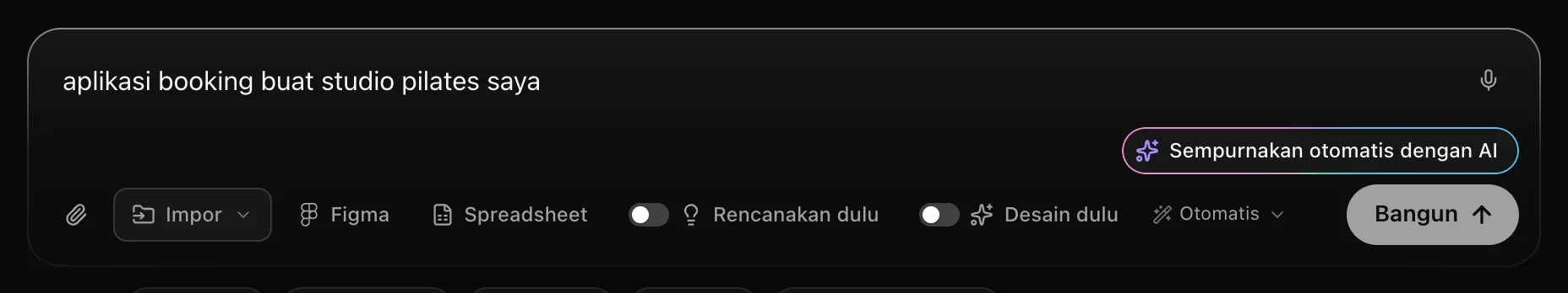 Kotak prompt berisi permintaan singkat “aplikasi booking buat studio pilates saya”, dengan tombol Sempurnakan otomatis dengan AI di pojoknya