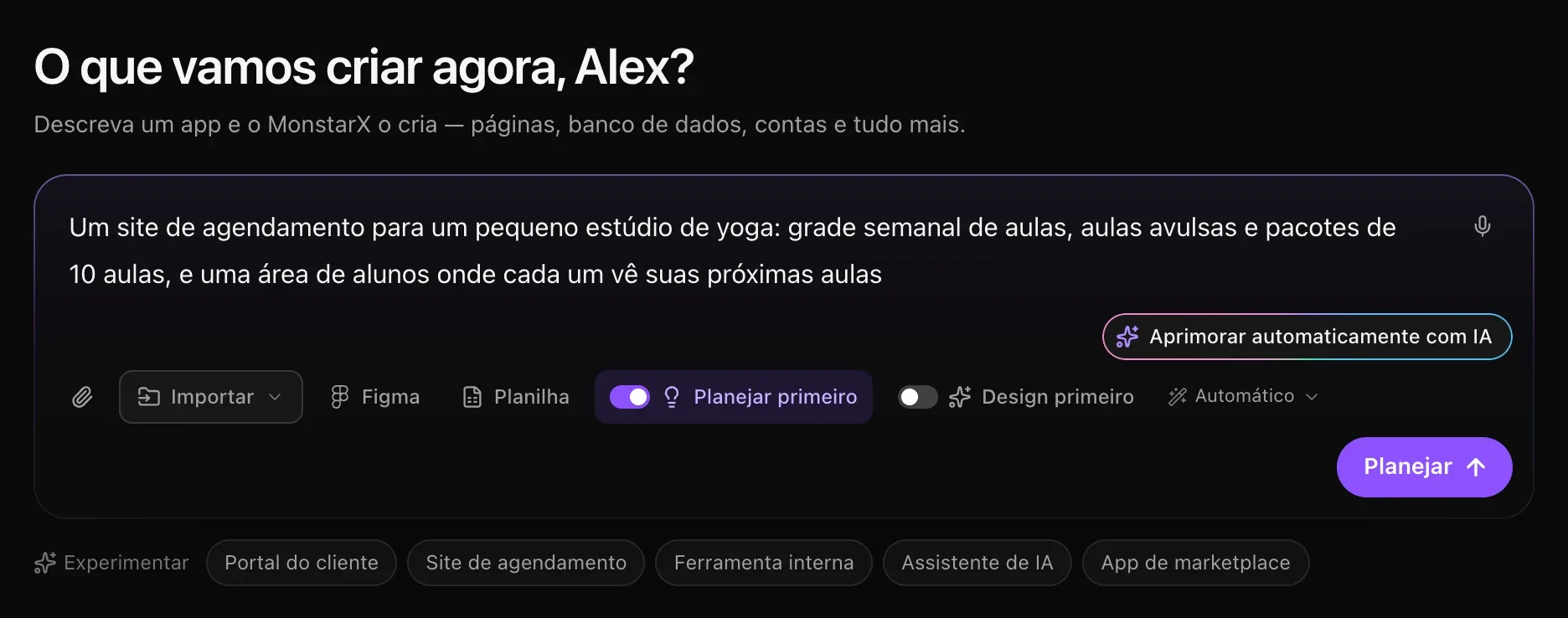 A caixa de texto com a descrição de um estúdio de yoga, Planejar primeiro ativado em violeta e o botão Planejar