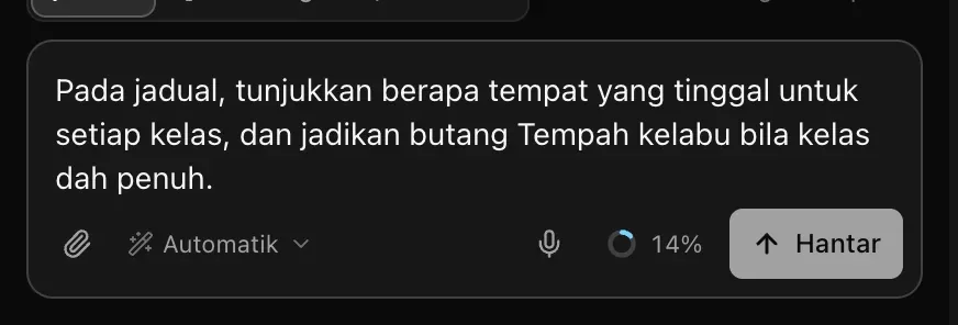 Kotak prom dalam mod Bina dengan permintaan yang sudah ditaip: Pada jadual kelas, tunjukkan berapa tempat yang masih ada untuk setiap kelas, dan kelabukan butang Tempah apabila kelas sudah penuh