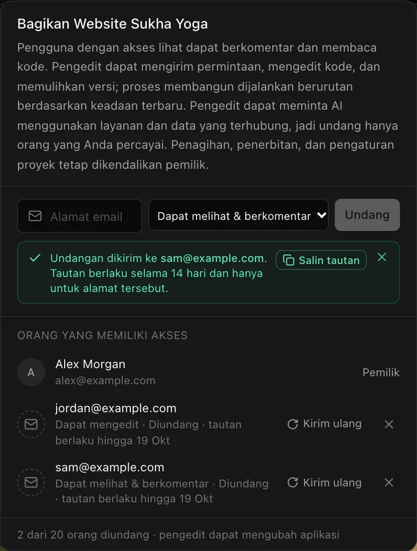 Setelah mengundang: catatan hijau Undangan dikirim ke sam@example.com, tautan berlaku selama 14 hari dan hanya untuk alamat tersebut, dengan tombol Salin tautan. Orang yang memiliki akses mencantumkan jordan@example.com, Dapat mengedit, Diundang, dan sam@example.com, Dapat melihat & berkomentar, Diundang, masing-masing dengan Kirim ulang dan tombol untuk mencabut undangan