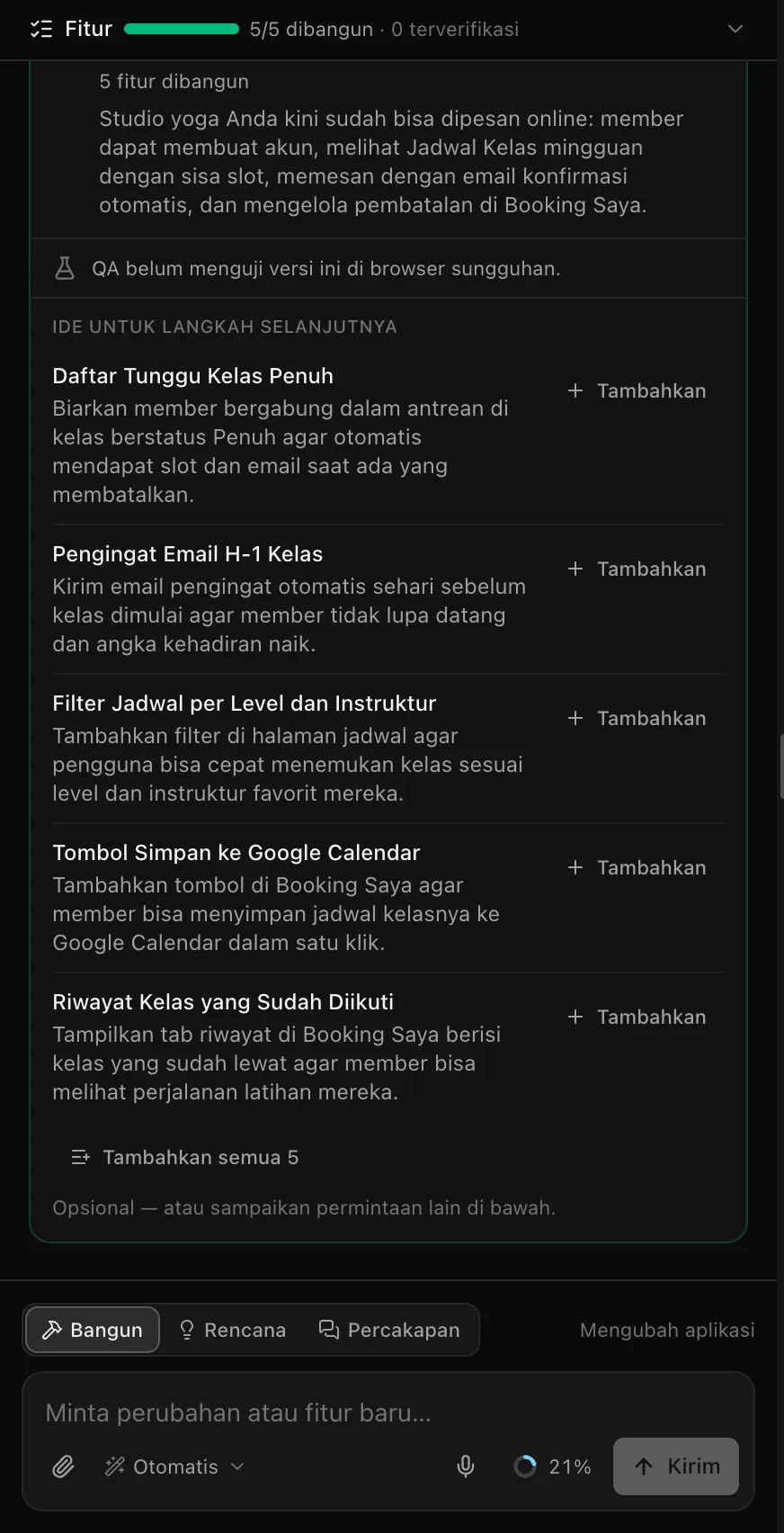 Panel percakapan: bilah Fitur yang menunjukkan 5/5 dibangun, ringkasan 5 fitur dibangun, catatan bahwa QA belum menguji versi ini, Ide untuk langkah selanjutnya dengan tombol Tambahkan, dan kotak prompt dengan pengalih Bangun, Rencana, dan Percakapan