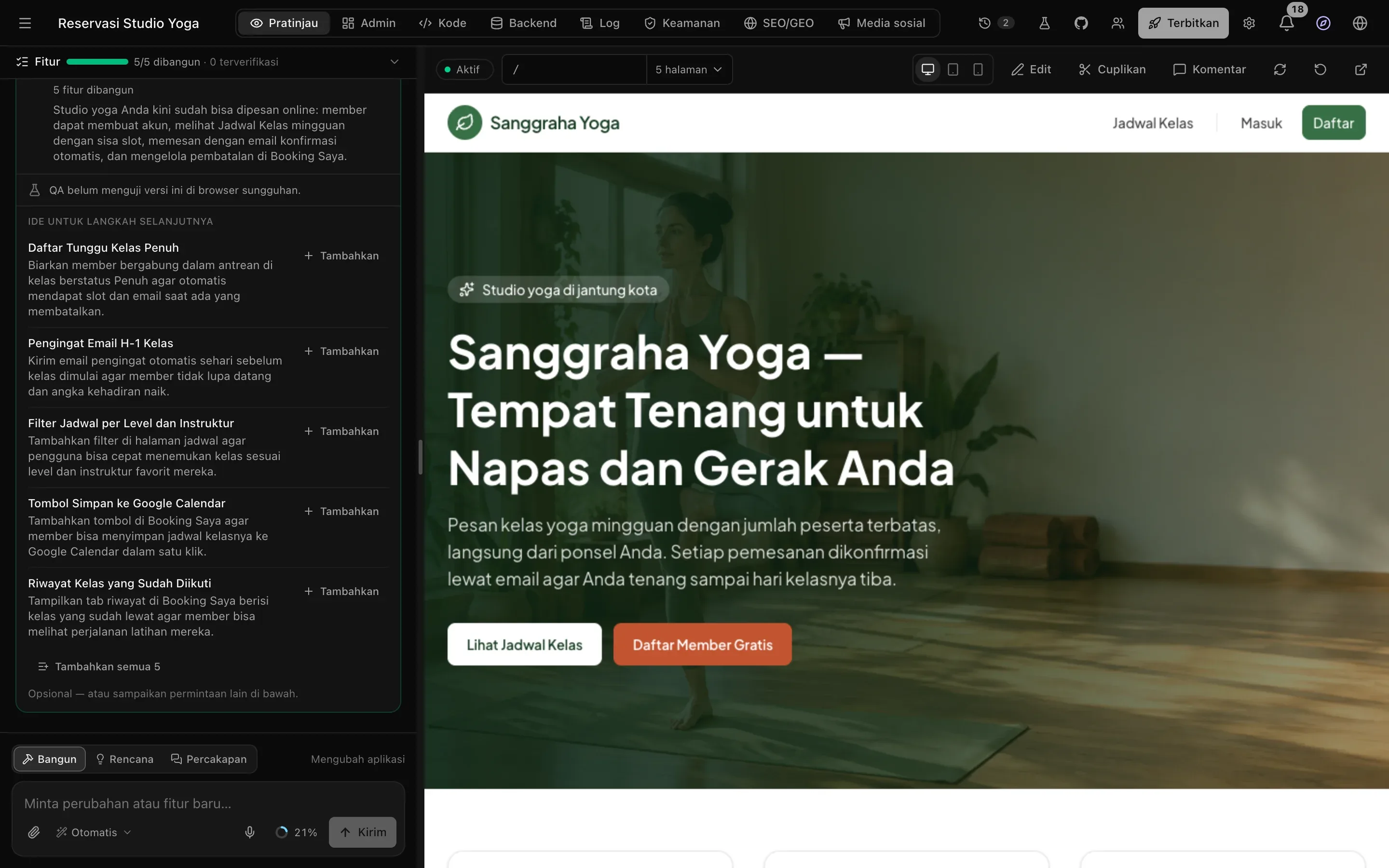 Situs Sanggraha Yoga yang sudah jadi di pratinjau, dengan foto yoga di studio dan judul utamanya; percakapan di kiri menampilkan 5 fitur dibangun, ringkasannya, dan Ide untuk langkah selanjutnya